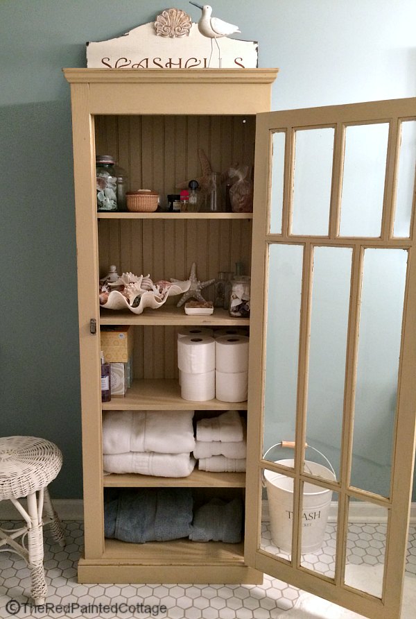 Declutter and Organize Bathroom Cabinets